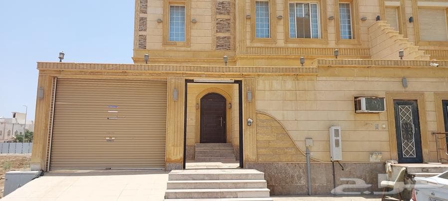 فيلا مميزة حي الياقوت سعر صيدة